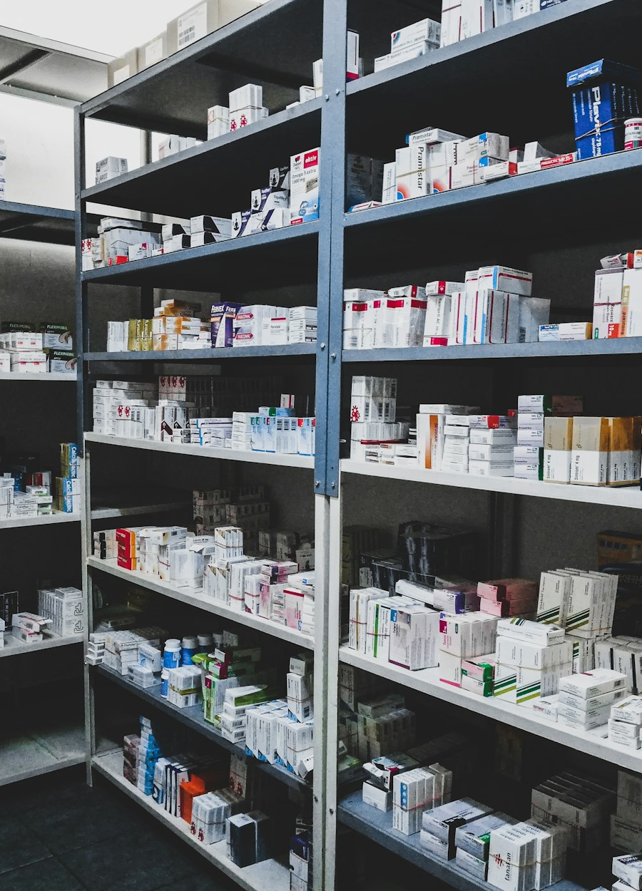 Pharmacy — floor / counter